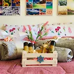 Bed and breakfast Voce Del Mare - Sea View- Airport