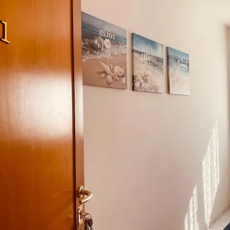 Oda ve Kahvaltı Voce Del Mare - Sea View- Airport